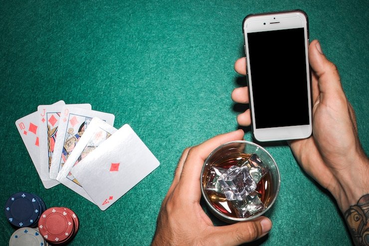 Antarmuka Live Chat di aplikasi mobile ngawitoto
